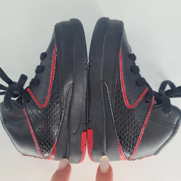 Nike air jordan infant baby retro black red sneakers shoes size 6 - Picture 8 of 8